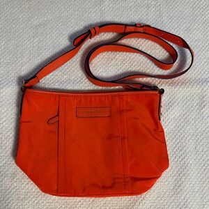 Vera Bradley Preppy Poly Solid Crossbody Shoulder Bag Orange Navy Trim